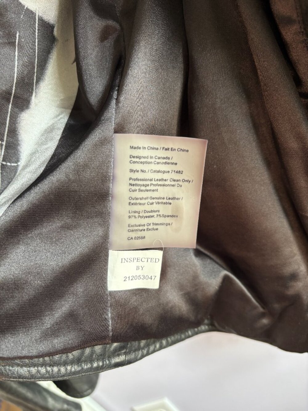 Danier Moto Leather Jacket Size Large - Picture 6 of 9